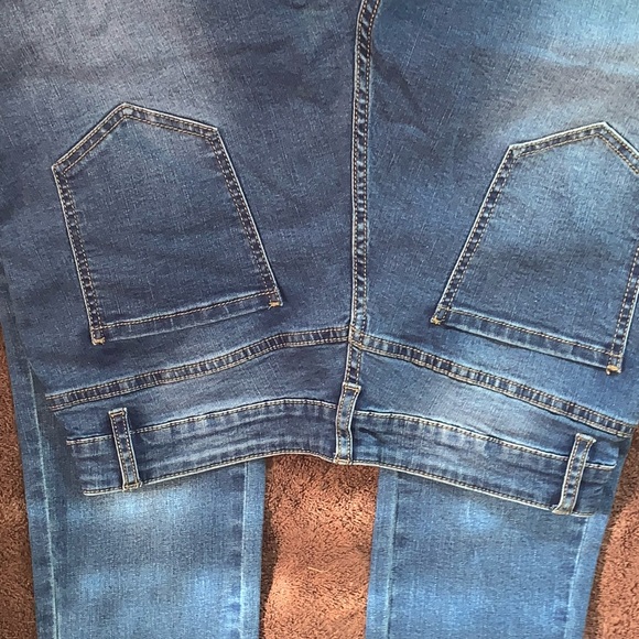 Patchwork Jeans - Picture 6 of 6